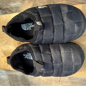 The North Face Kids Thermoball Traction Mules